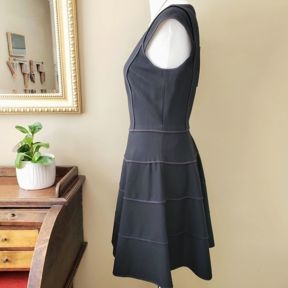 Halston Heritage Black Fit & Flare Sleeveless Mini Cocktail Dress Size Small New - Picture 7 of 9